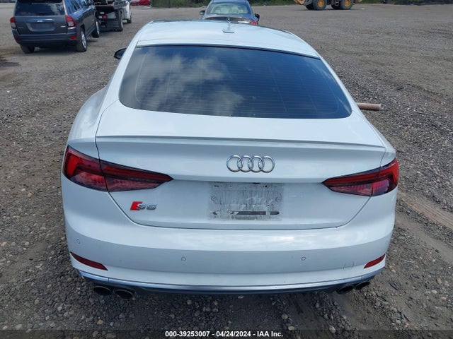WAUB4CF58KA090798 Audi S5 3.0t Premium