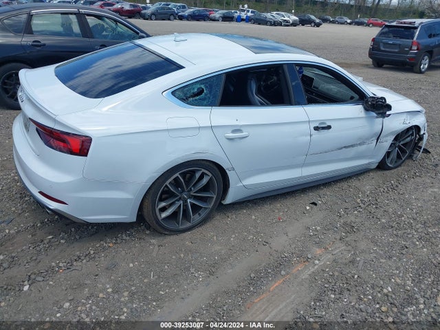 WAUB4CF58KA090798 Audi S5 3.0t Premium