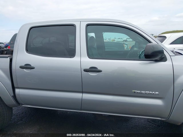 Toyota Tacoma Base V6 2015 5TFLU4EN6FX145833 Image 13