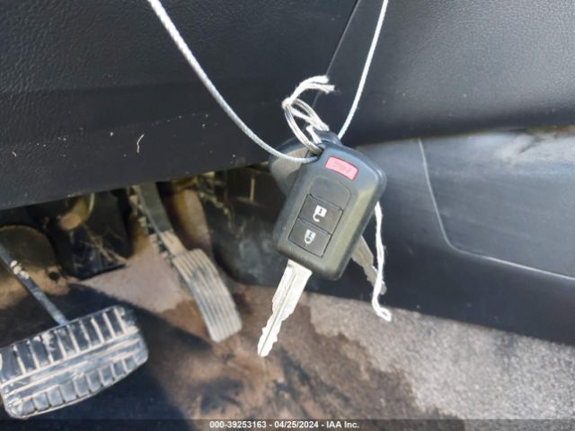 JA4AZ2A38HZ060852 Mitsubishi Outlander Es