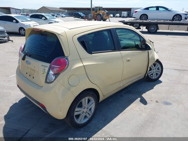 Chevrolet Spark Ls Auto 2014 KL8CB6S96EC529702 Image 4