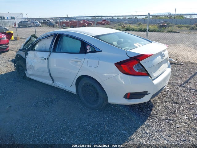 Honda Civic Lx 2018 2HGFC2F58JH557995 Image 3