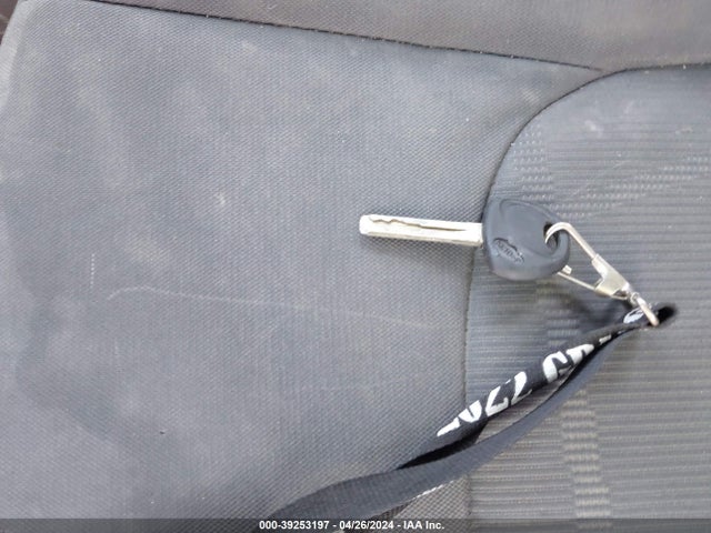 KNADM4A37E6348806 KIA RIO LX