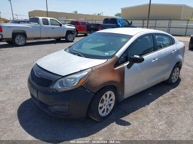 KNADM4A37E6348806 KIA RIO LX