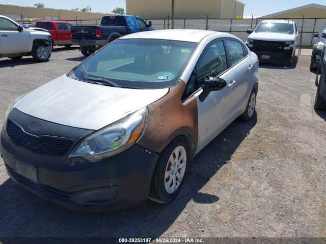 KNADM4A37E6348806 KIA RIO LX