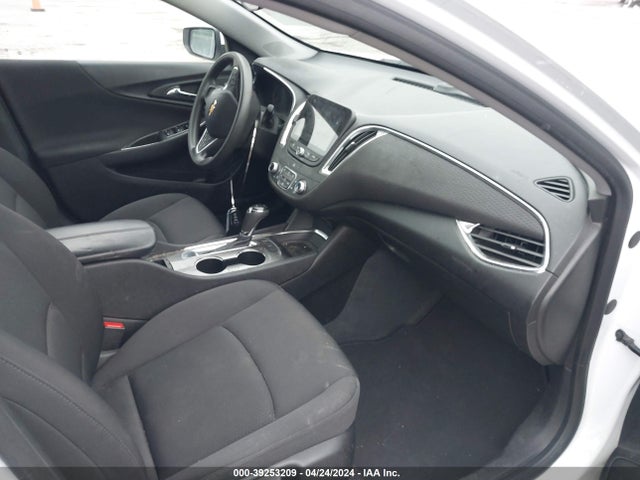 Chevrolet MALIBU LT 2019 1G1ZD5ST4KF154669 Image 5