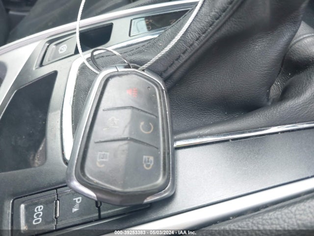 3GYFNBE38GS582596 Cadillac Srx Luxury Collection