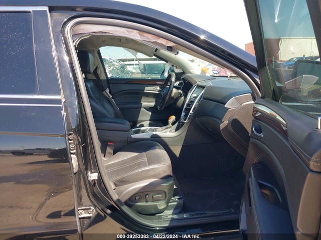 3GYFNBE38GS582596 Cadillac Srx Luxury Collection