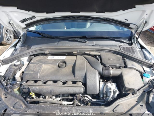 YV4902RC7F2611699 Volvo Xc60 T6 Premier Plus