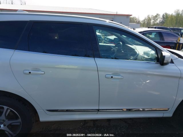 YV4902RC7F2611699 Volvo Xc60 T6 Premier Plus