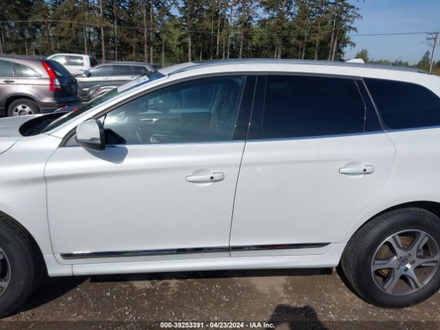 YV4902RC7F2611699 Volvo Xc60 T6 Premier Plus