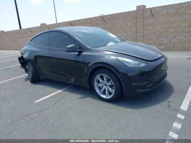 Auction sale of the 2021 Tesla Model Y Long Range Dual Motor All-wheel Drive, vin: 5YJYGDEE2MF067586, lot number: 39253444