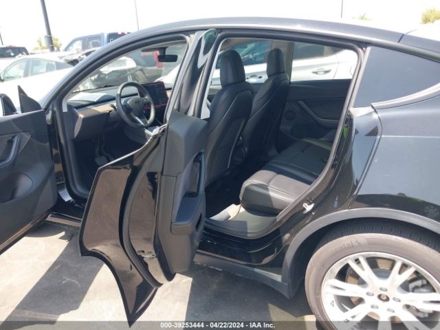 5YJYGDEE2MF067586 Tesla Model Y Long Range Dual Motor All-wheel Drive
