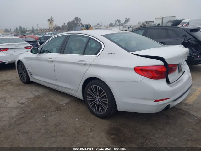 WBAJA9C52KB389564 BMW 530e Iperformance