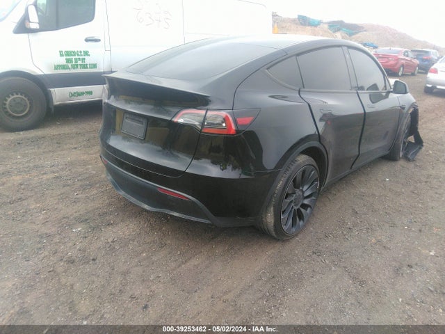 2022 TESLA MODEL Y 7SAYGDEF6NF530388 Photo 3