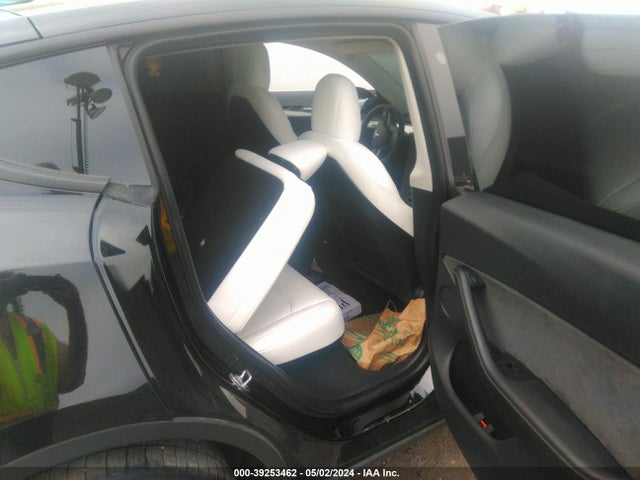 2022 TESLA MODEL Y 7SAYGDEF6NF530388 Photo 7