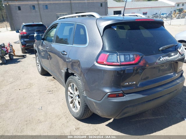 1C4PJMLB5KD268134 Jeep Cherokee Latitude Plus 4x4