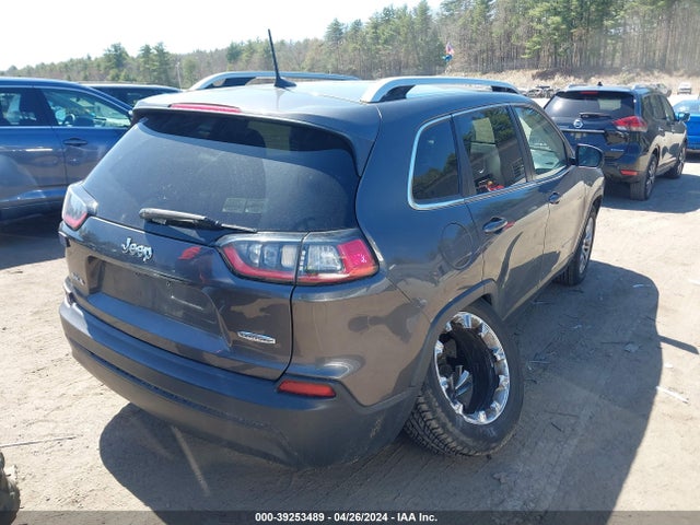 1C4PJMLB5KD268134 Jeep Cherokee Latitude Plus 4x4