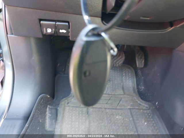 3N1CN8EV1LL823435 Nissan Versa Sv Xtronic Cvt