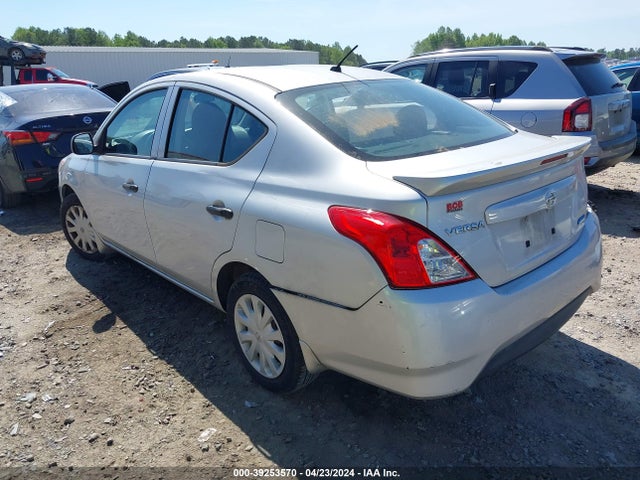 Nissan Versa 1.6 S+ 2015 3N1CN7AP8FL807528 Image 3