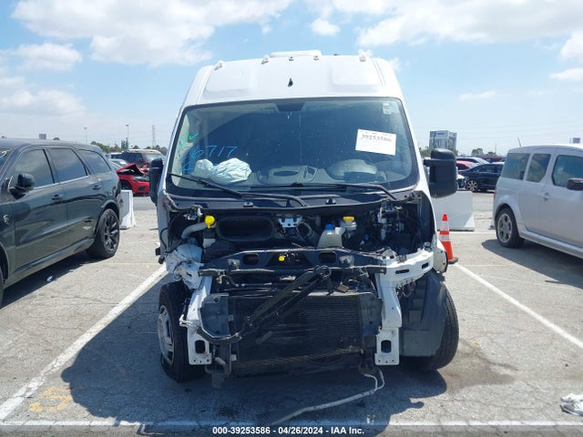3C6URVJG4JE102854 RAM Promaster 3500 Cargo Van High Roof 159 Wb Ext