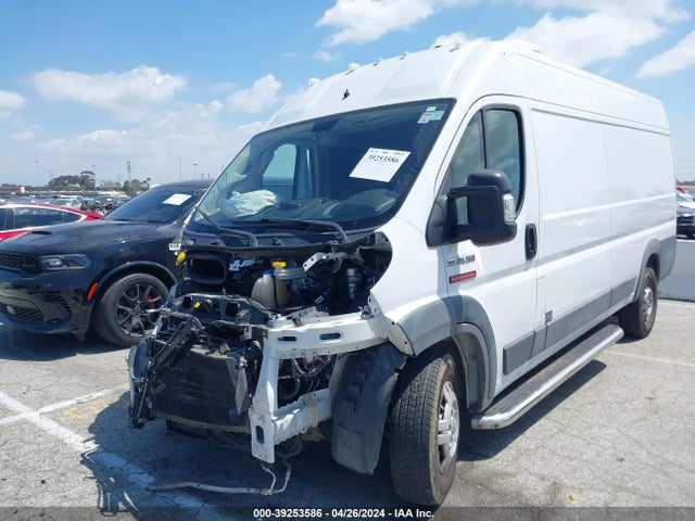 3C6URVJG4JE102854 RAM Promaster 3500 Cargo Van High Roof 159 Wb Ext