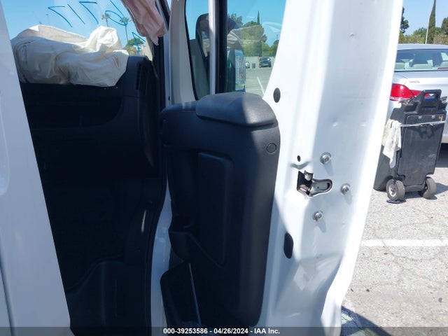 3C6URVJG4JE102854 RAM Promaster 3500 Cargo Van High Roof 159 Wb Ext