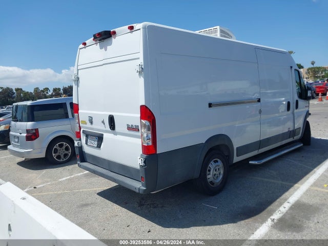 3C6URVJG4JE102854 RAM Promaster 3500 Cargo Van High Roof 159 Wb Ext
