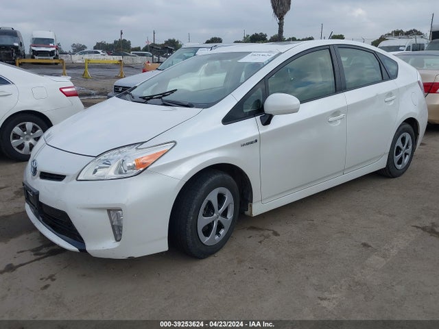 Toyota Prius Two 2015 JTDKN3DU5F0396721 Image 18