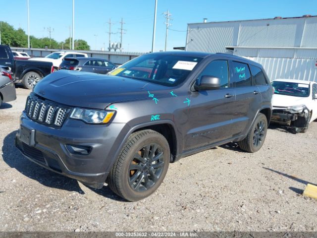 1C4RJEAG4JC141568 Jeep Grand Cherokee Altitude 4x2