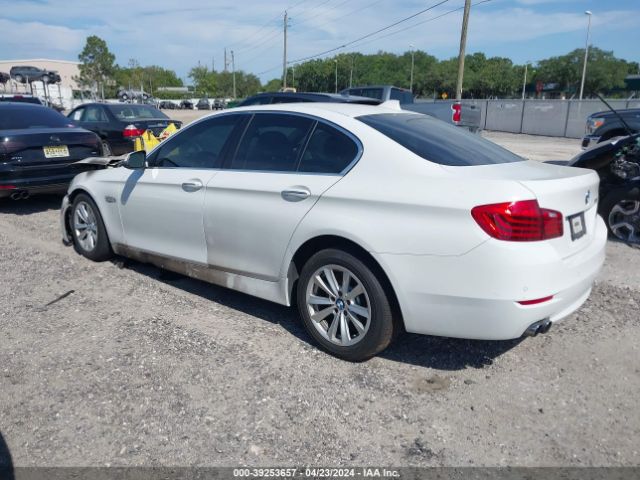 WBA5A5C59GD529728 BMW 528I