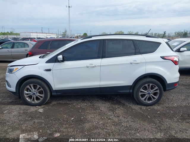 Ford ESCAPE SE 2018 1FMCU9GD0JUB37105 Image 14