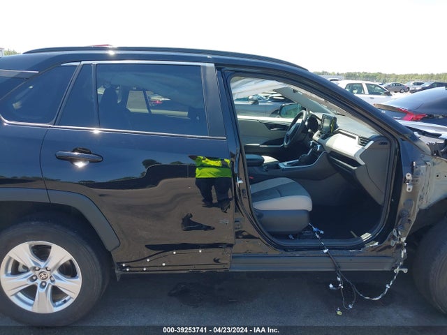 Toyota Rav4 Xle 2021 2T3W1RFV5MC126002 Image 14