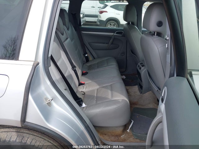 2004 PORSCHE CAYENNE WP1AB29P04LA63306 Photo 7