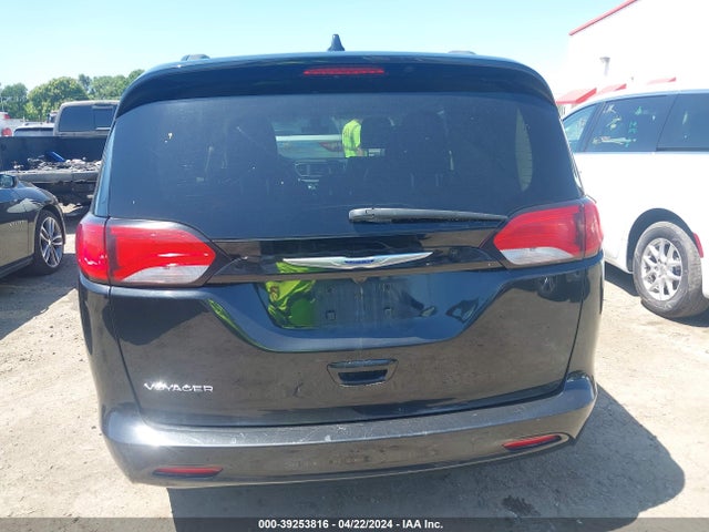 2C4RC1DG6LR256844 Chrysler Voyager Lxi