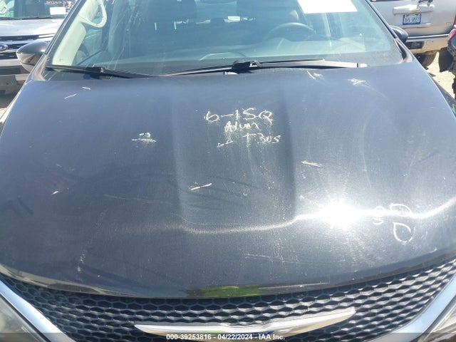 2C4RC1DG6LR256844 Chrysler Voyager Lxi