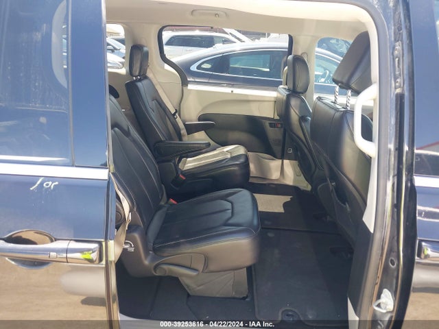 2C4RC1DG6LR256844 Chrysler Voyager Lxi