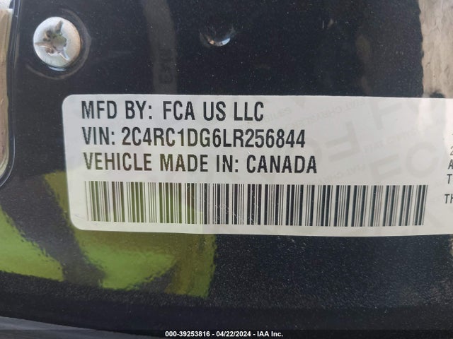 2C4RC1DG6LR256844 Chrysler Voyager Lxi