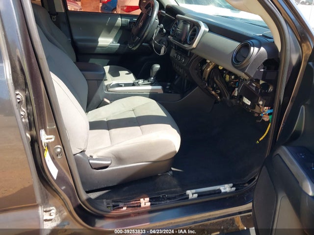 Toyota Tacoma Sr5 V6 2017 3TMAZ5CN9HM030346 Image 5