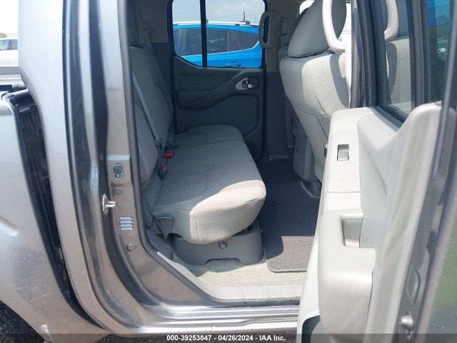 Nissan Frontier Sv 2018 1N6DD0ER4JN737555 Image 8