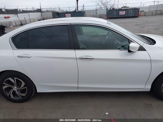 Honda ACCORD LX 2016 1HGCR2F3XGA209901 Image 13