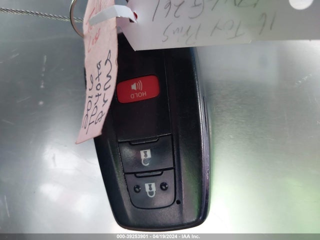 Toyota Prius Two 2016 JTDKBRFU1G3513591 Image 11