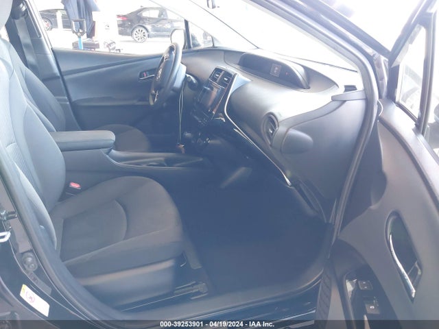 Toyota Prius Two 2016 JTDKBRFU1G3513591 Image 5