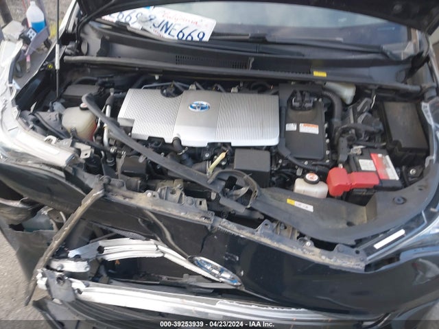 Toyota Prius Two 2016 JTDKBRFU5G3018004 Image 10