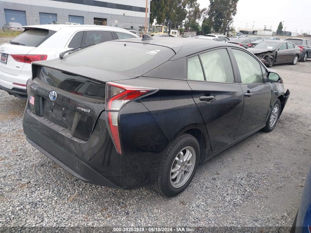 Toyota Prius Two 2016 JTDKBRFU5G3018004 Image 4