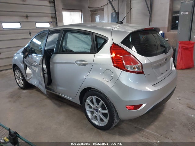 Ford FIESTA SE 2016 3FADP4EJ4GM114179 Image 3