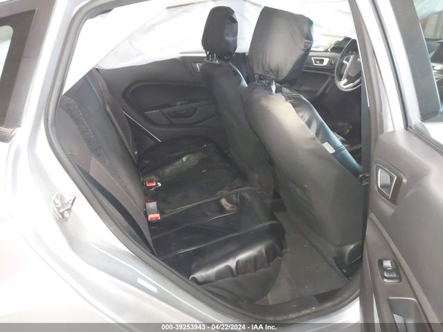 Ford FIESTA SE 2016 3FADP4EJ4GM114179 Image 8