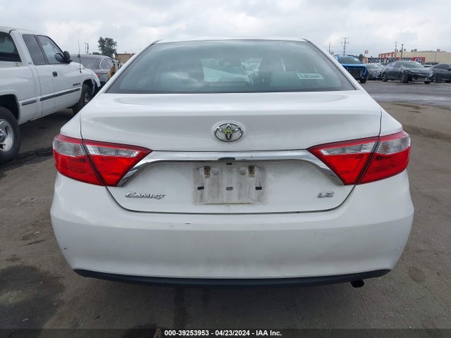 Toyota CAMRY LE 2015 4T1BF1FK4FU934858 Image 16