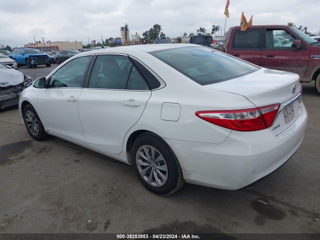 Toyota CAMRY LE 2015 4T1BF1FK4FU934858 Image 3