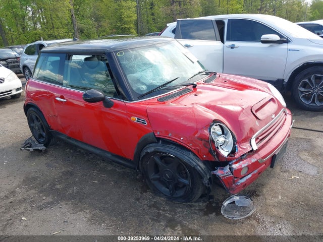2006 MINI COOPER S WMWRE33546TJ48450 Photo 0